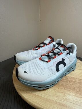 On Cloud Men’s Cloudmonster Frost Surf running shoes